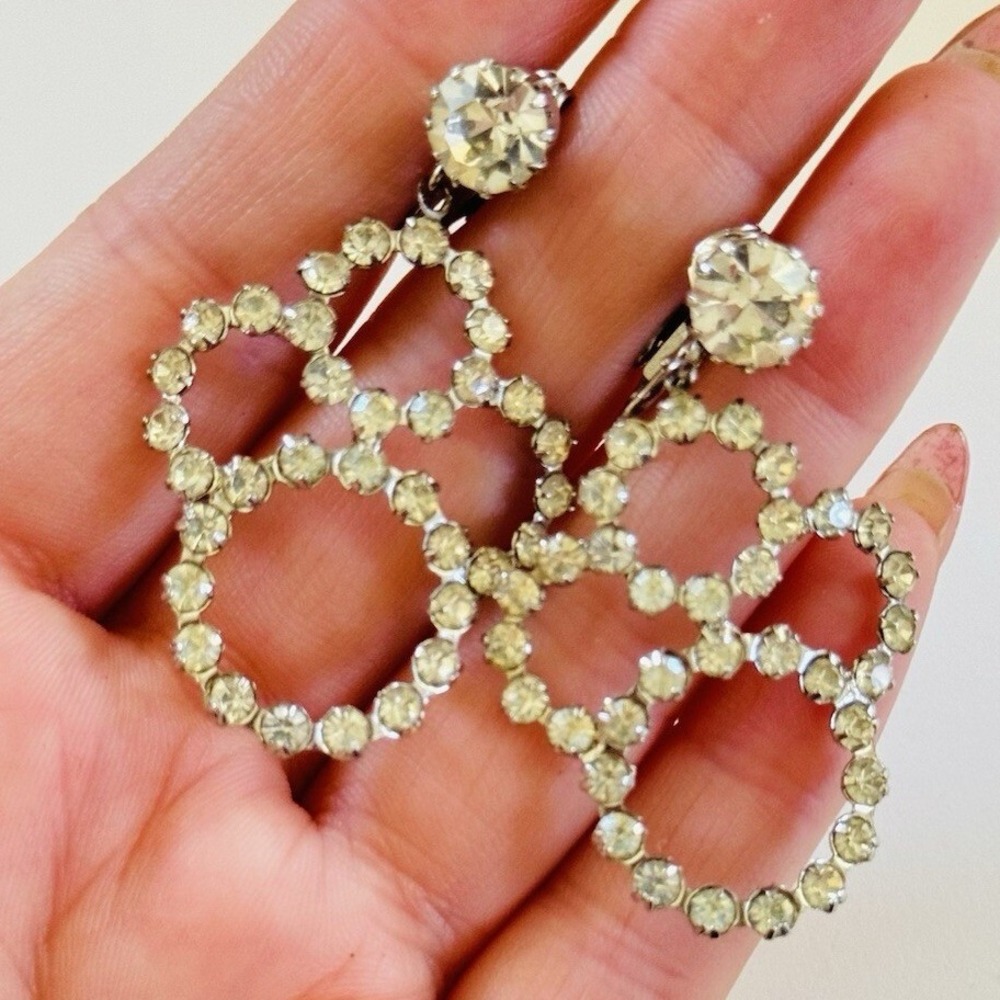 Jeweled art deco Earrings VTG Clip Austrian Crystal Rhinestone Sparkly Dangle 2"
